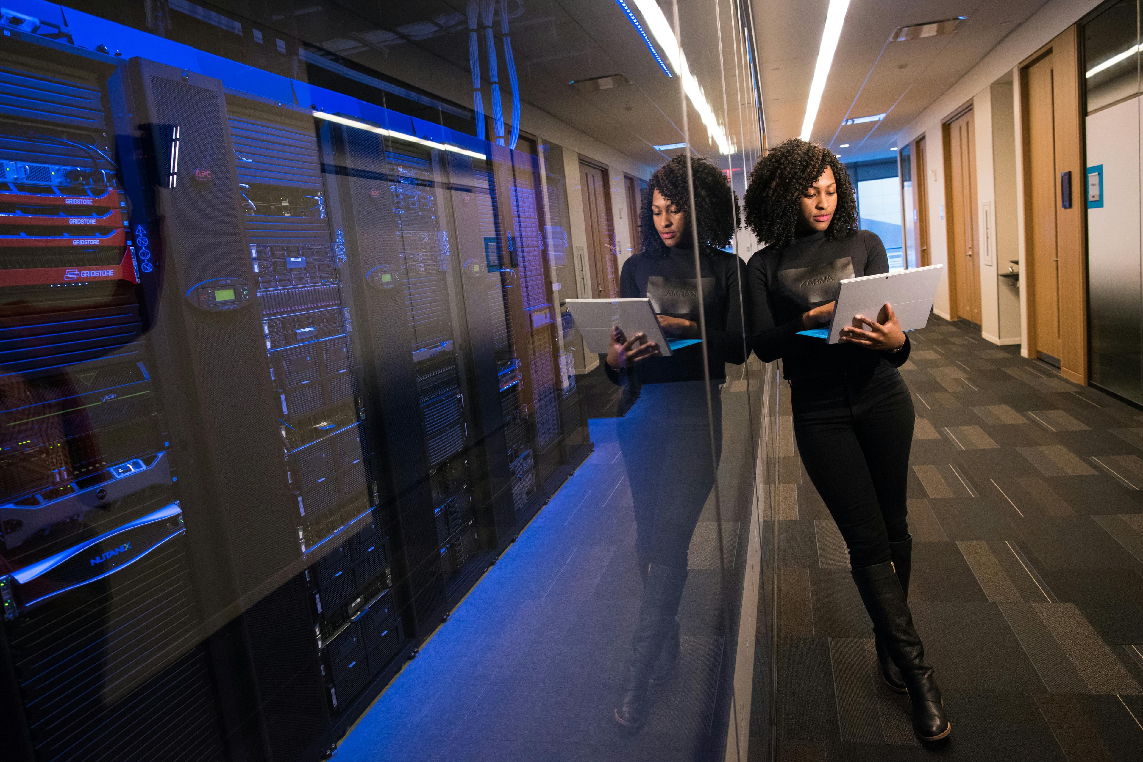 Supervision et équipements informatiques professionnels